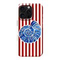 Case Club Ocean Shell Hülle — blaue Ammonitenschale in Aquarell auf rot-cremefarbenen Streifen.